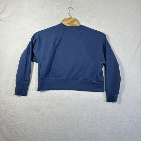 NIKE Dri-Fit Sweater Women’s Size Large Loose Fit Embossed Spell Out Sweatshirt - Picture 4 of 16